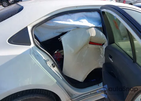 2021 Toyota Corolla Le из США, поврежденный, VIN JTDEPMAEXMJ154184